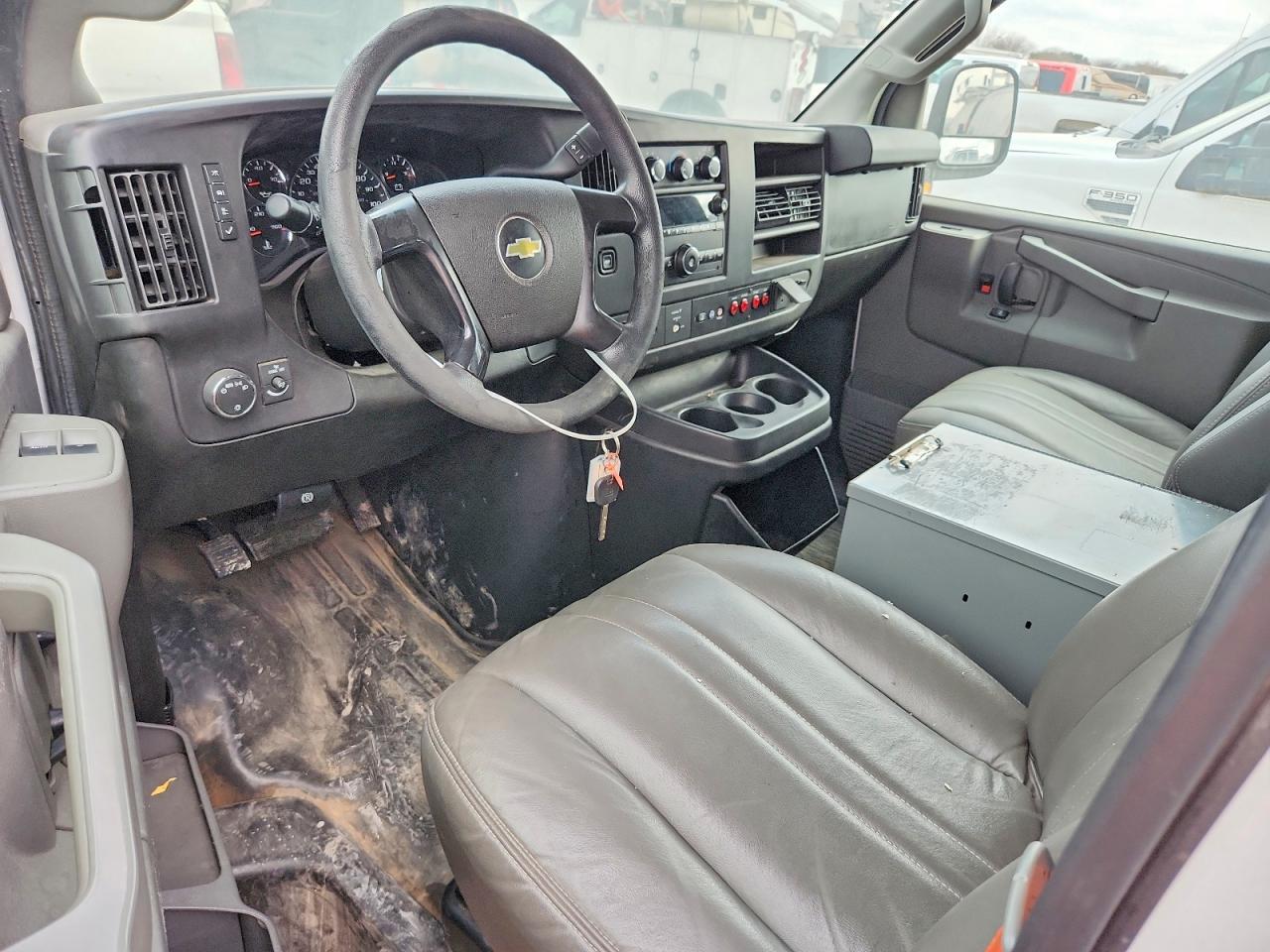 2016 Chevrolet Express G2500