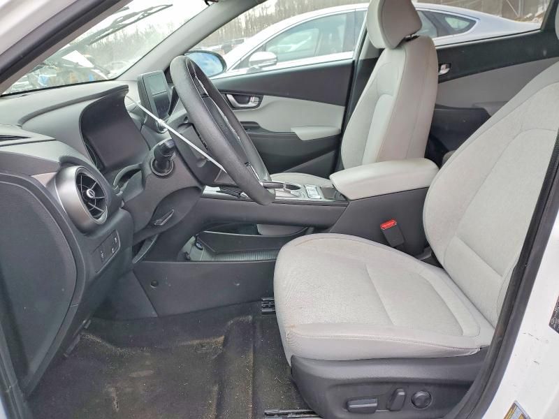 2023 Hyundai Kona se