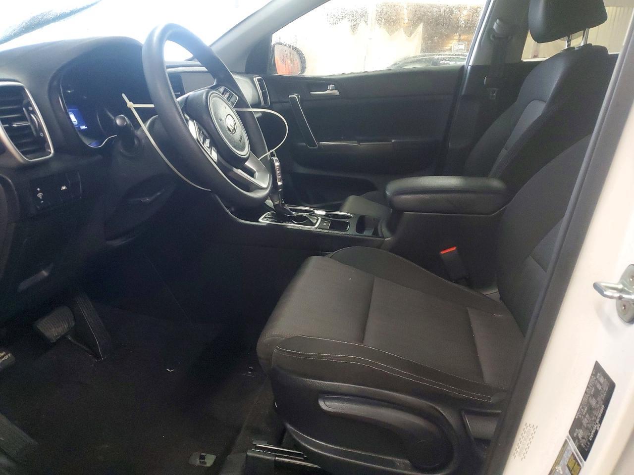 2022 KIA Sportage lx
