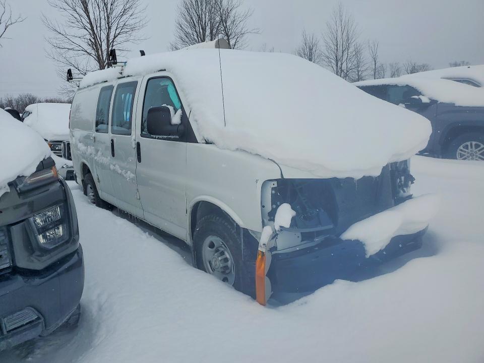 2023 Chevrolet Express G2500
