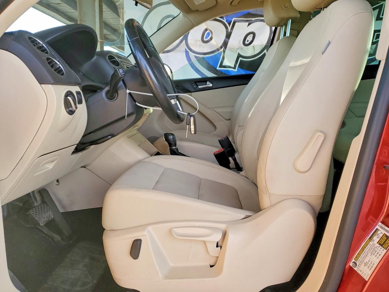 2015 Volkswagen Tiguan s