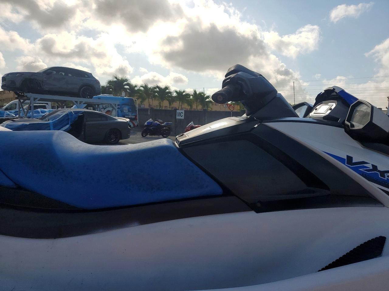 2024 YAM Jetski