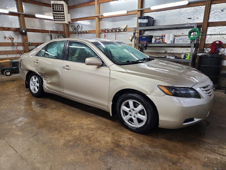 2007 Toyota Camry le