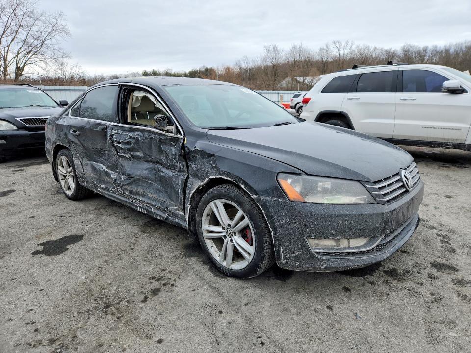 2013 Volkswagen Passat sel