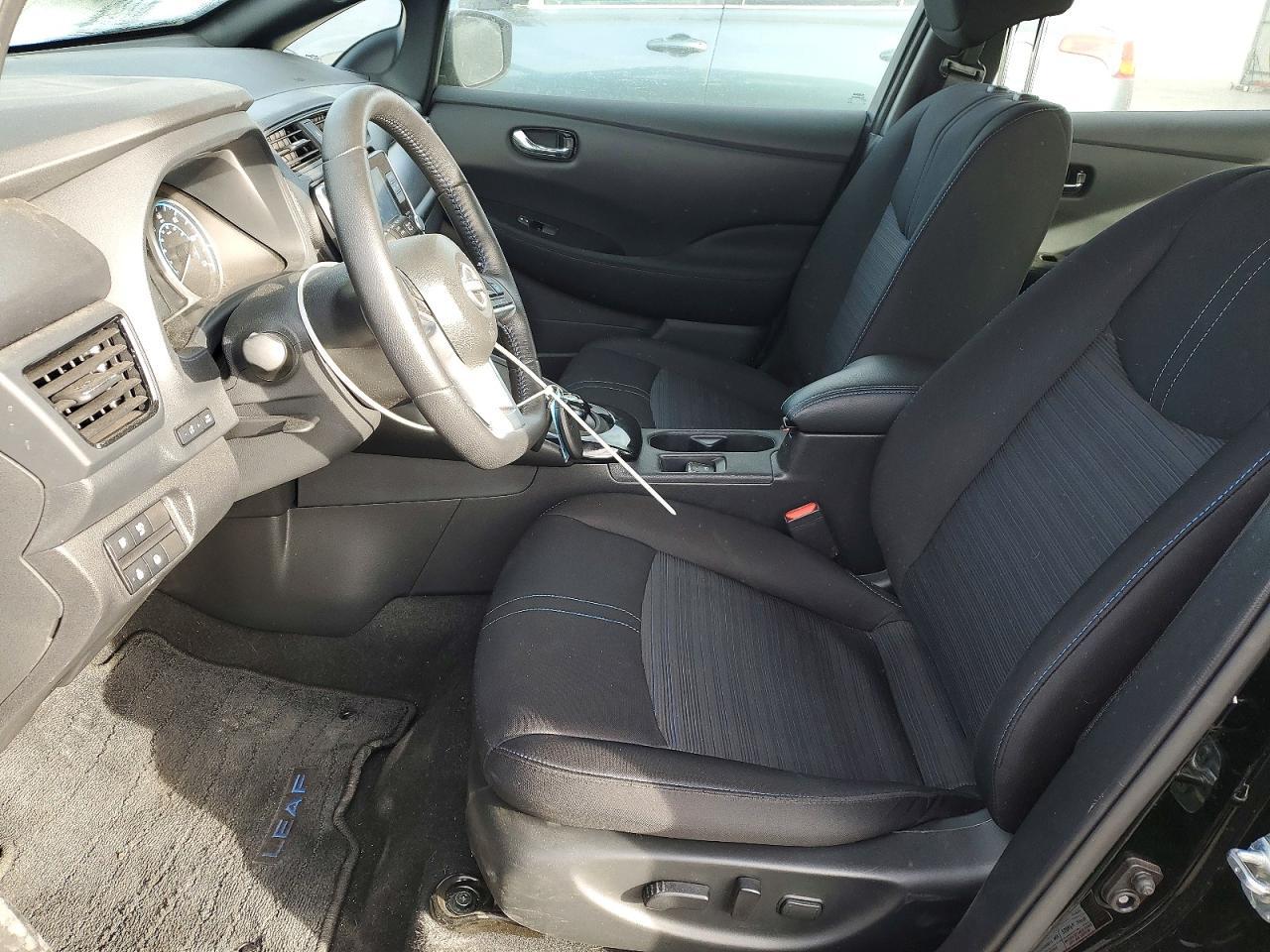 2025 Nissan Leaf sv Plus