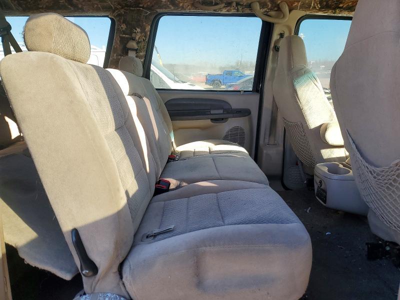 2004 Ford Excursion xlt