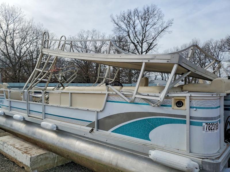 1995 Arrow Glass/gmi Godfrey-Pontoon Boat
