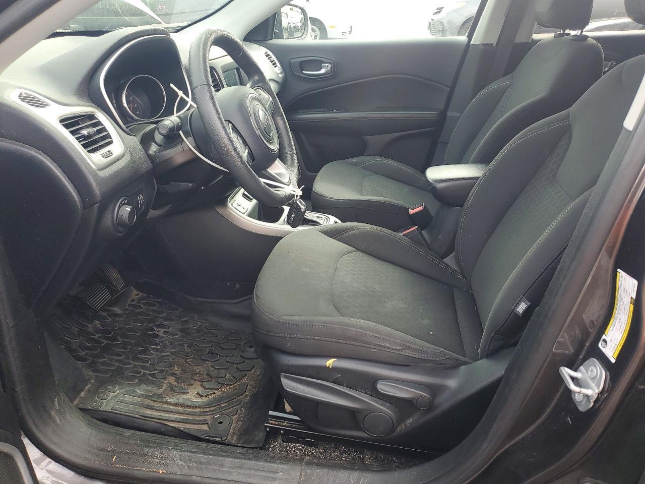 2018 Jeep Compass Sport