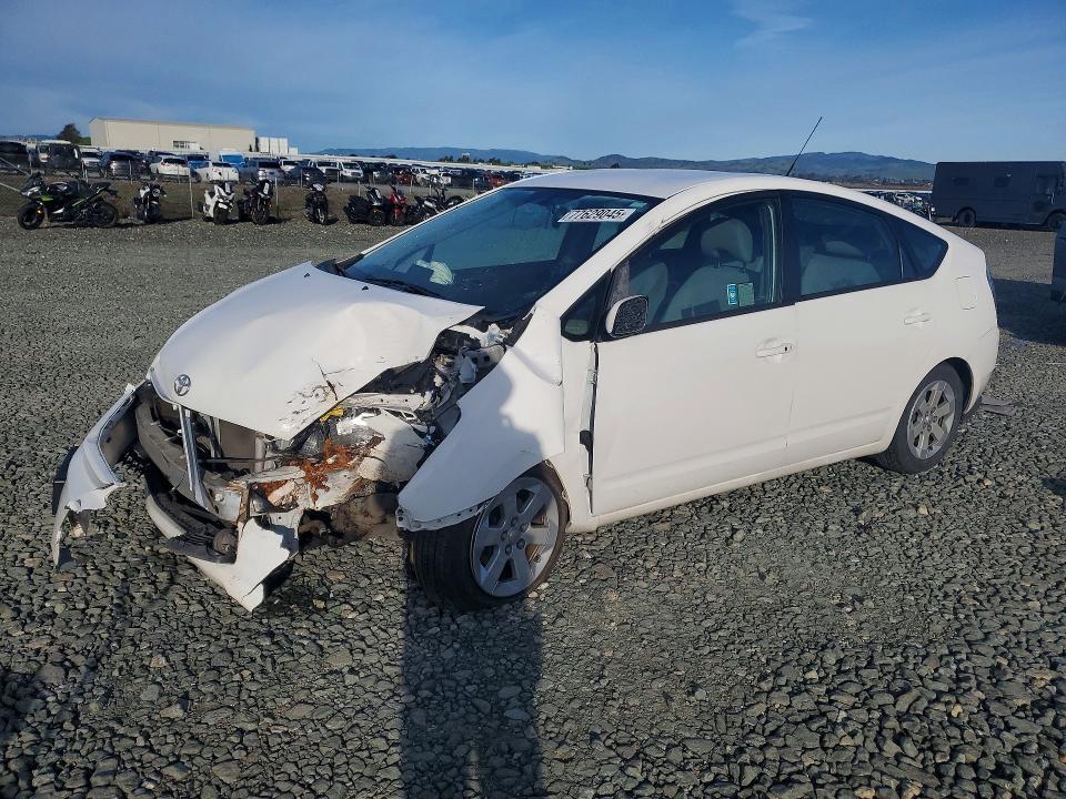 2004 Toyota Prius Base