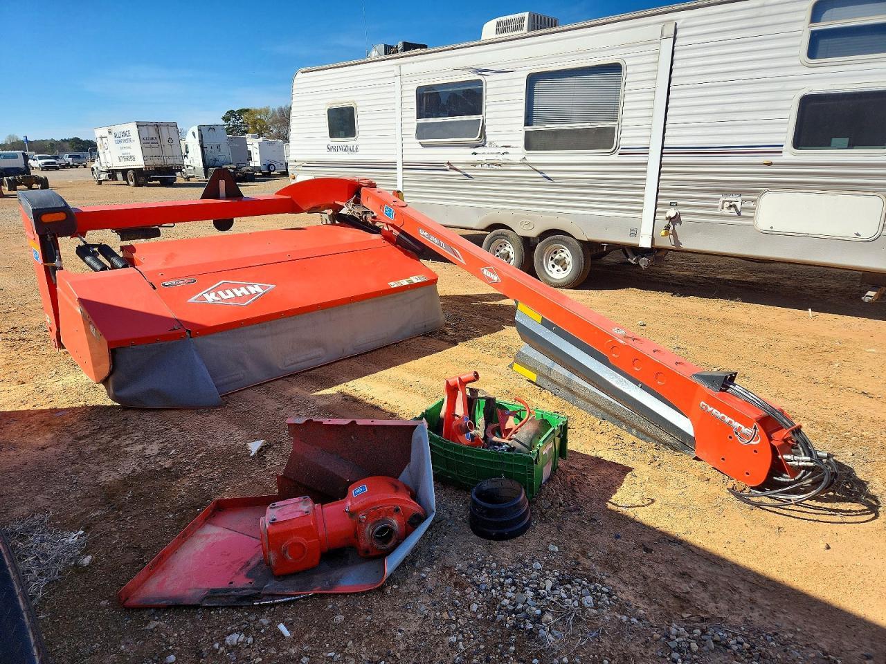 2023 Kuhn GMD3151TL Disc Mower
