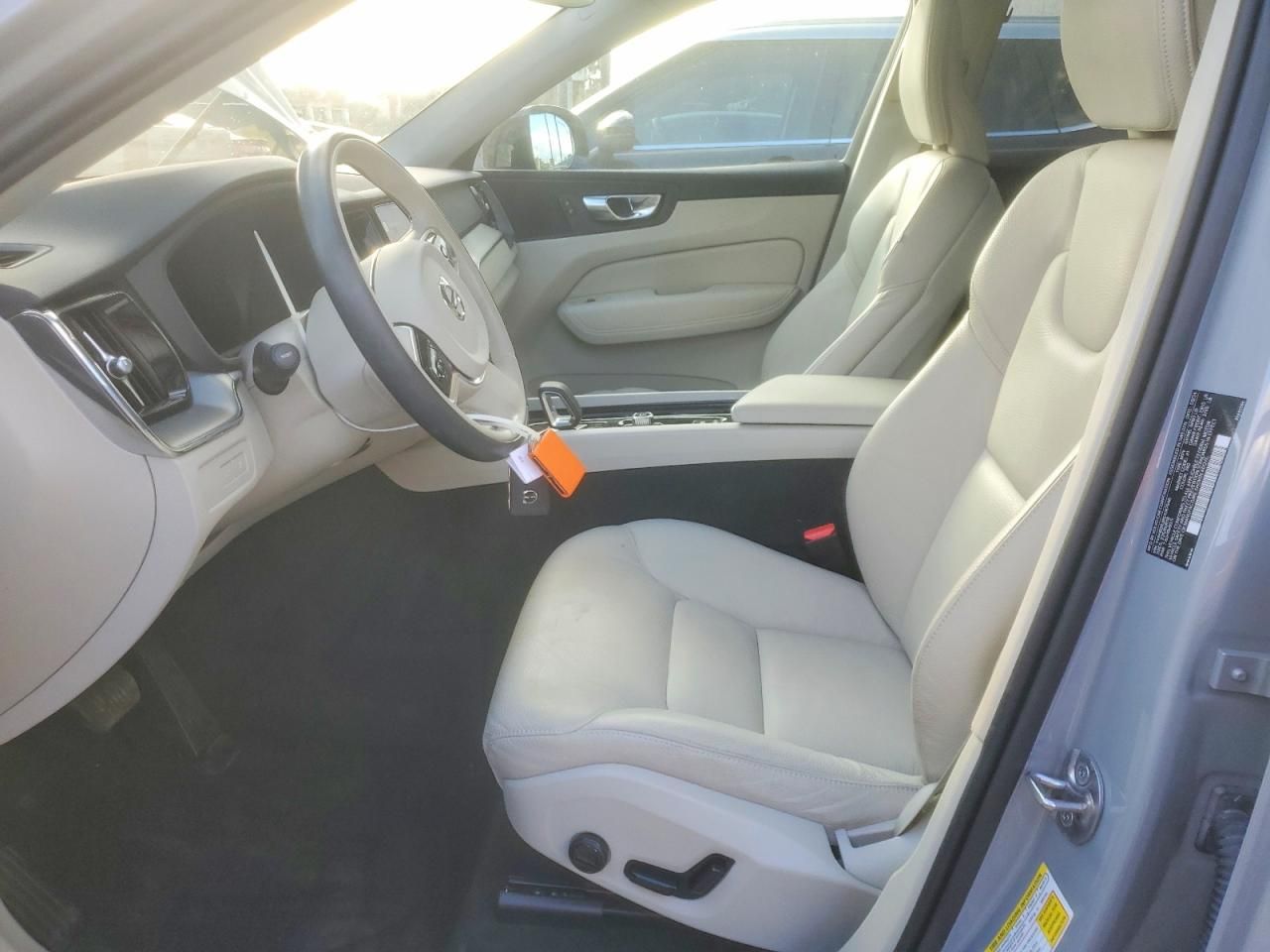 2025 Volvo Xc60 Core