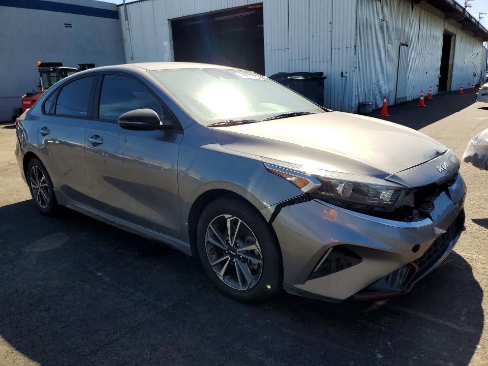 2022 KIA Forte Gt-line
