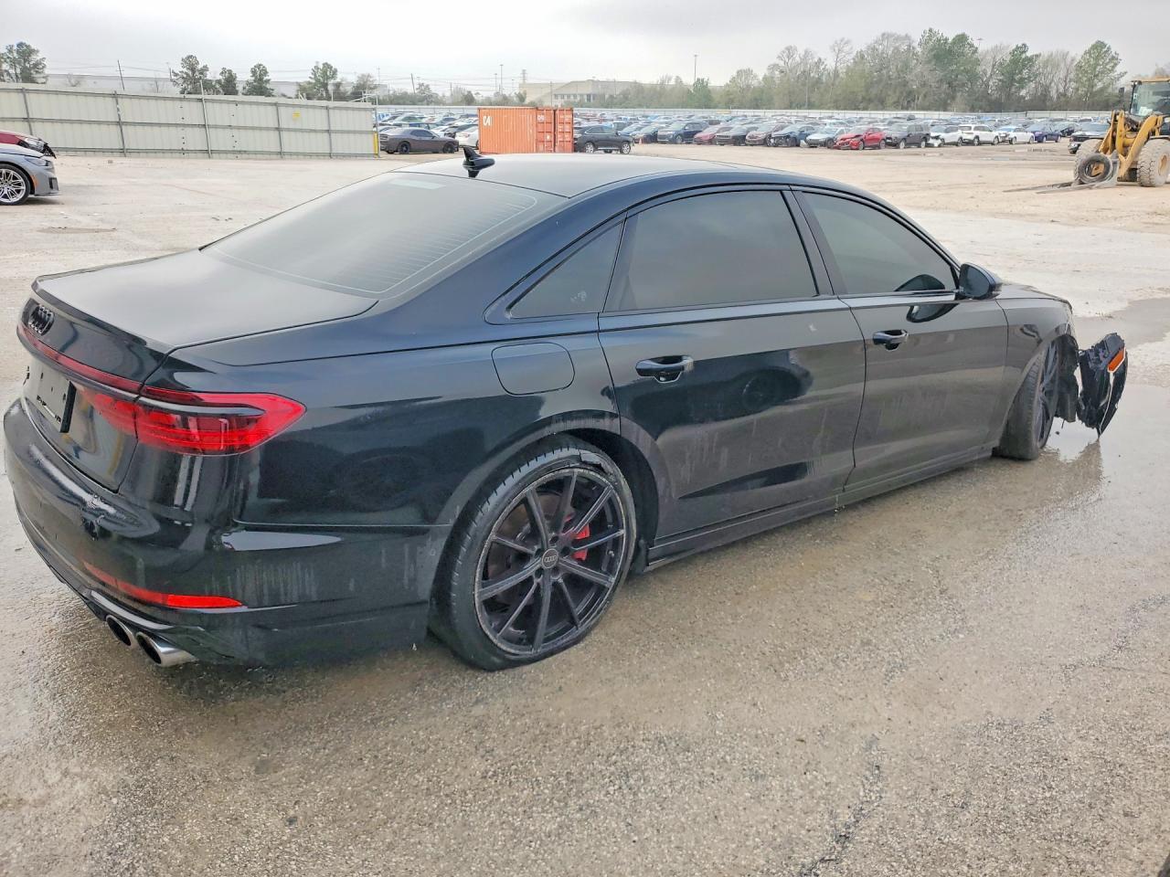 2023 Audi S8