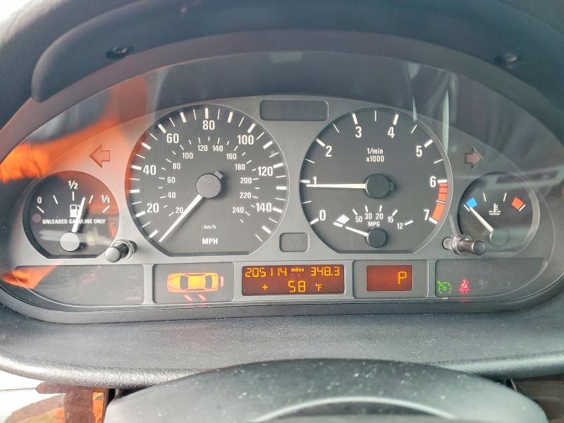 2001 BMW 325 i
