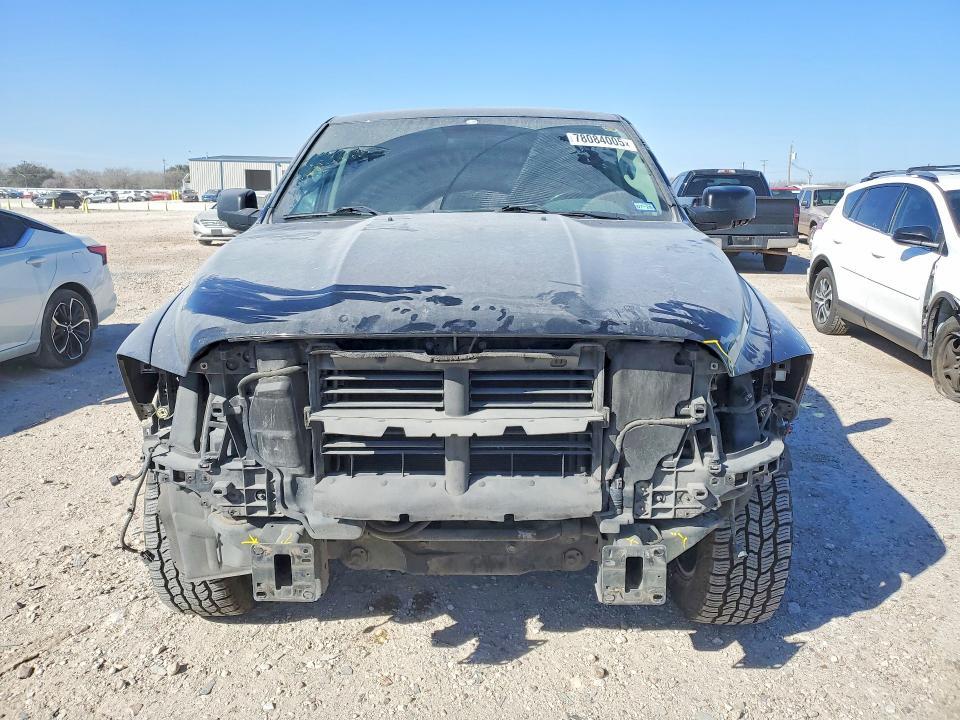 2016 Dodge RAM 1500 SLT