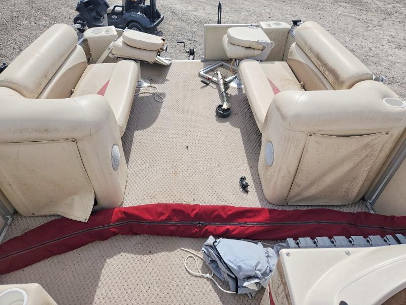 2004 Crescent Pontooniii