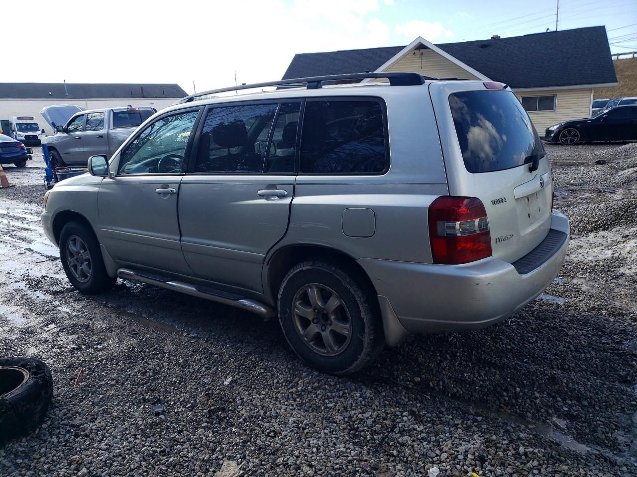 2004 Toyota Highlander Base