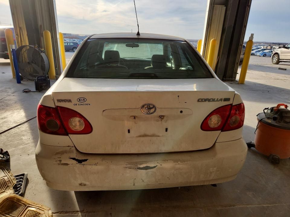 2005 Toyota Corolla ce