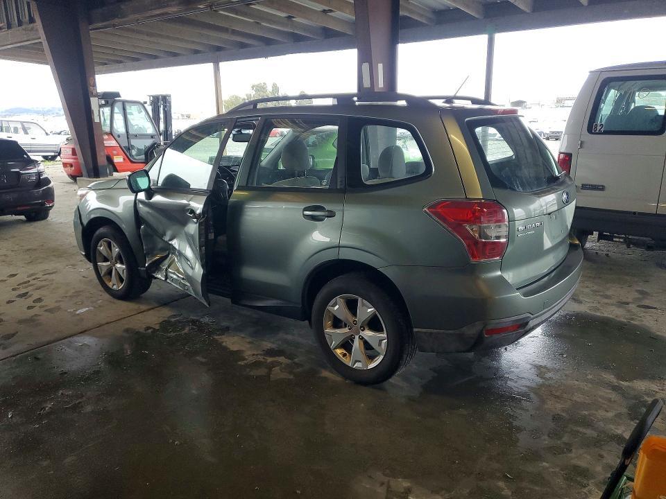 2015 Subaru Forester 2.5i