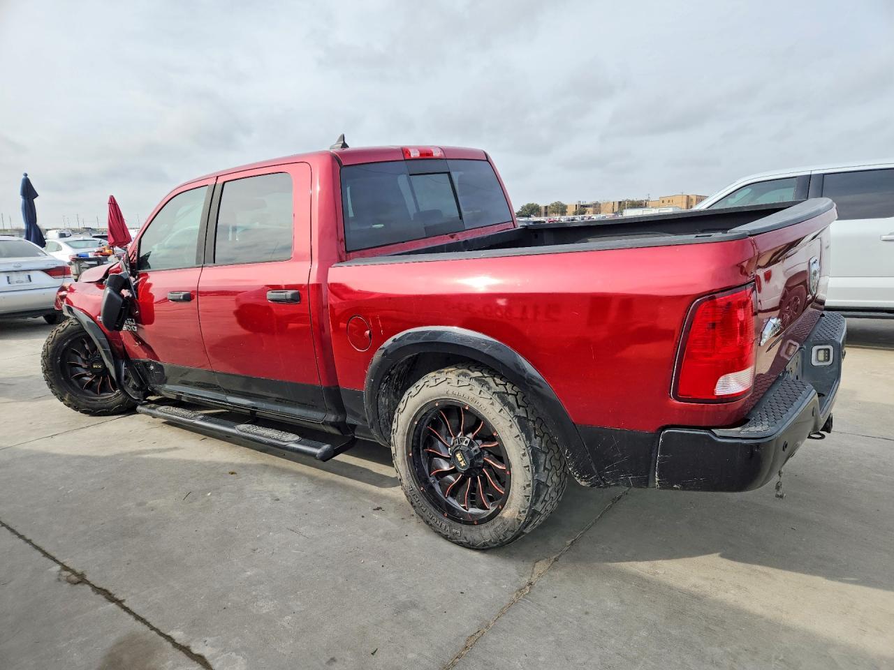 2015 Dodge RAM 1500 SLT