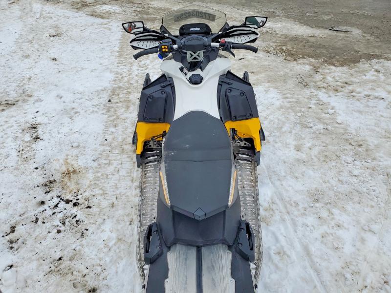 2011 Skidoo 2011 Skid MX Z TNT