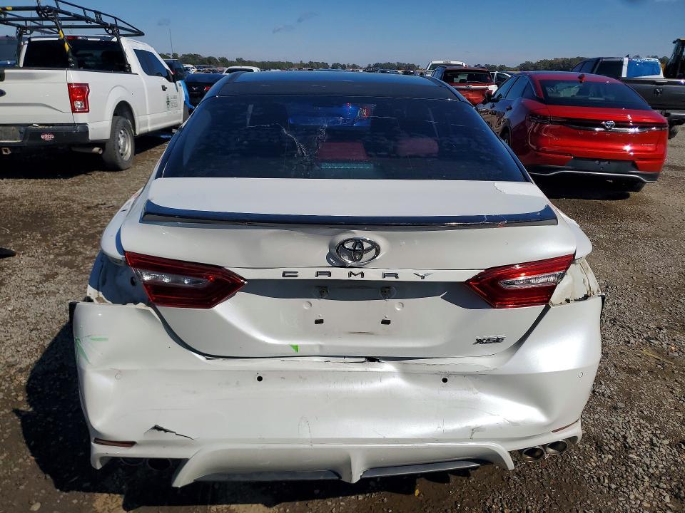 2018 Toyota Camry xse