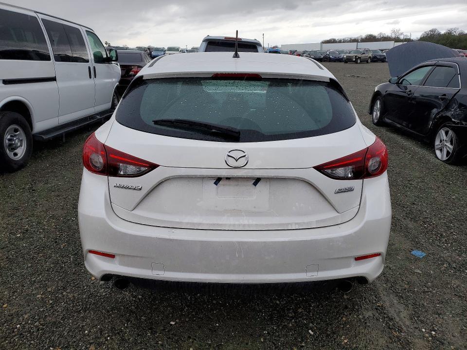 2017 Mazda 3 Sport