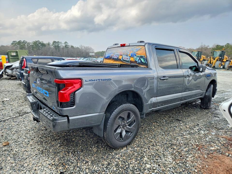 2025 Ford F150 Lightning xlt
