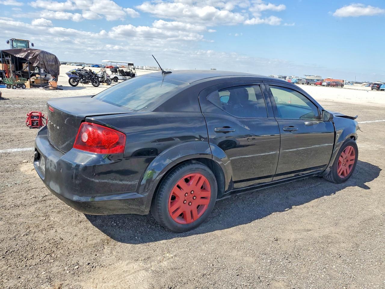 2013 Dodge Avenger se