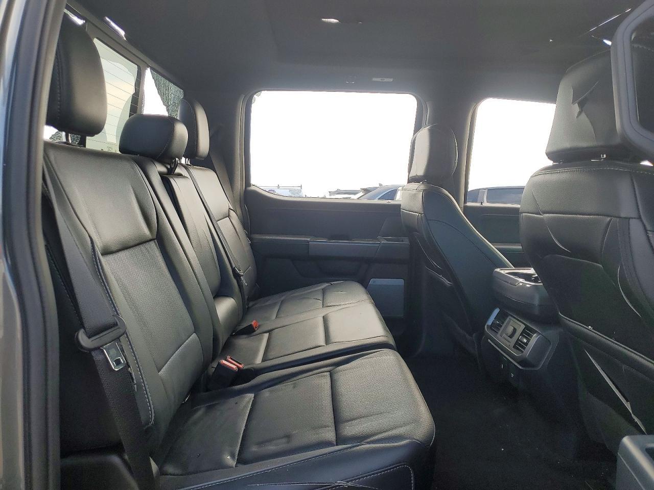 2025 Ford F150 Lariat