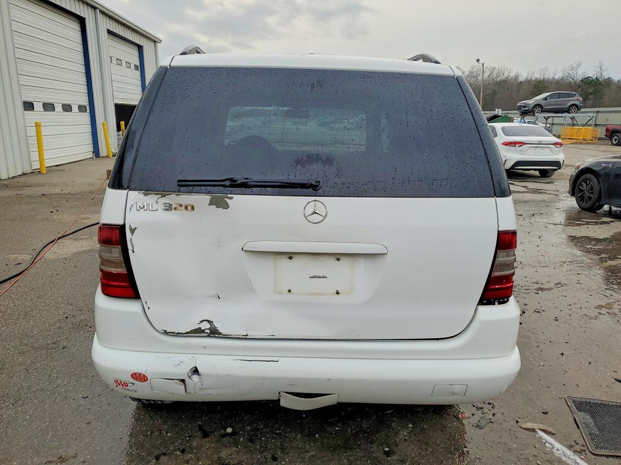 2000 Mercedes-Benz Ml 320
