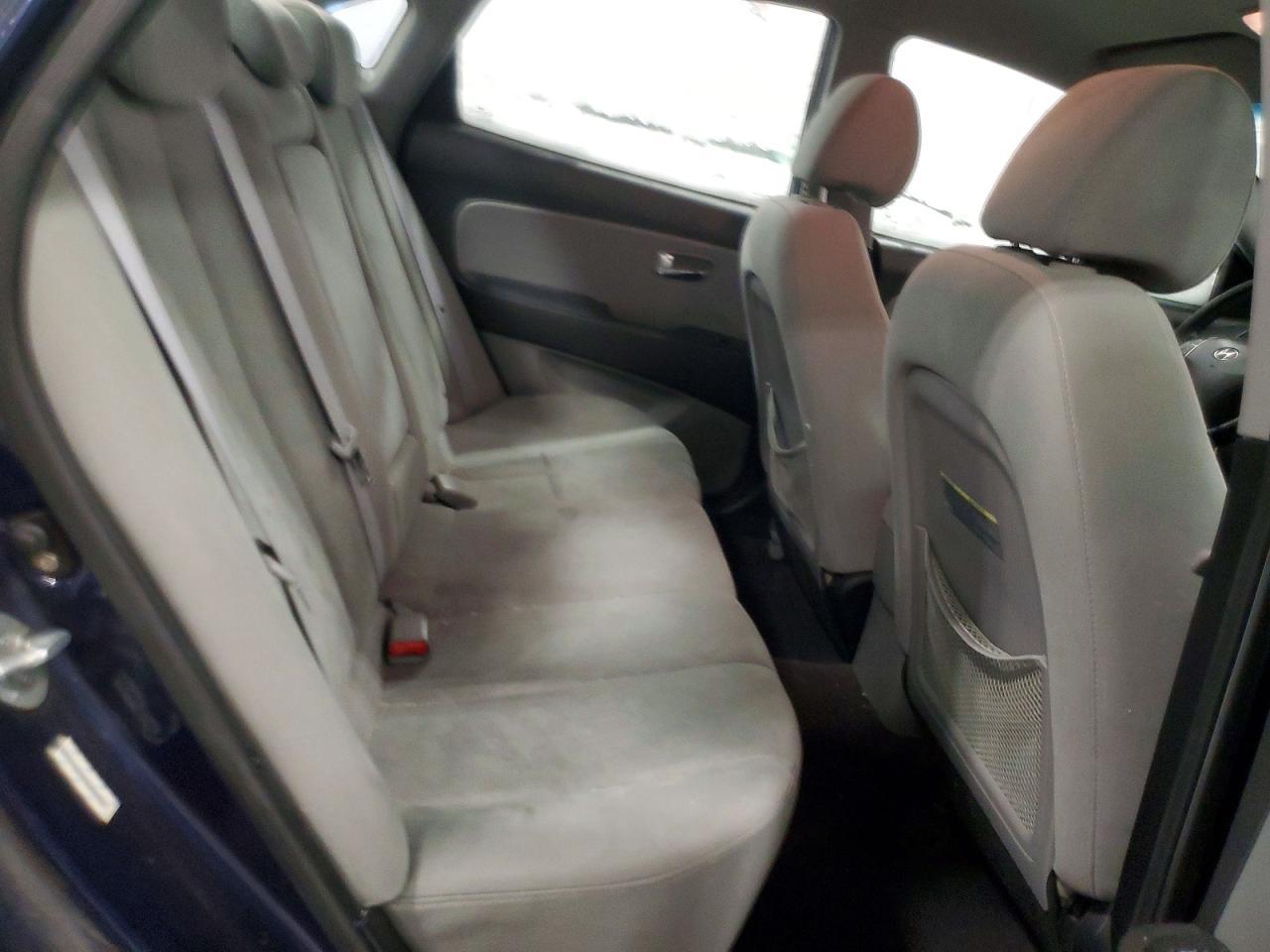 2010 Hyundai Elantra Blue