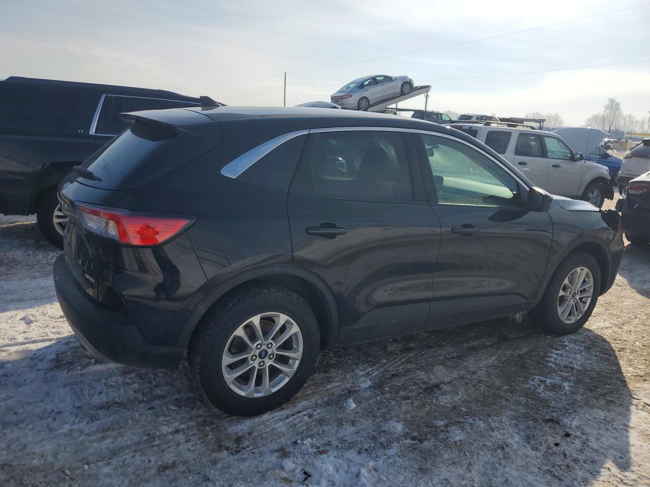 2020 Ford Escape se