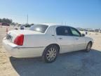 2011 Lincoln Town car Signature Limited