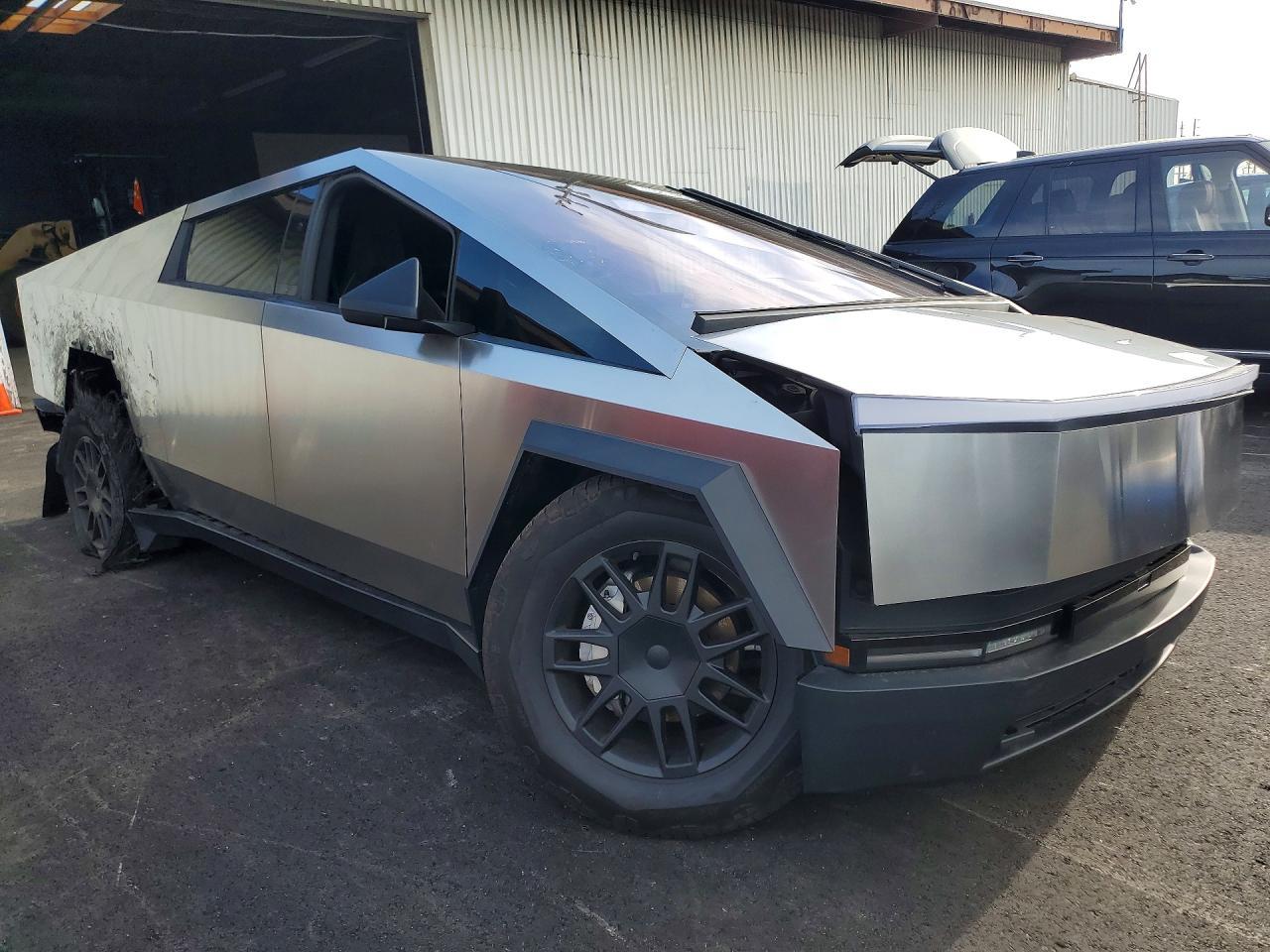 2024 Tesla Cybertruck