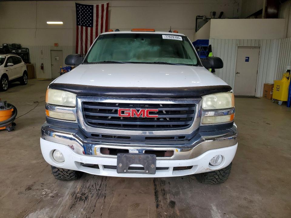 2005 GMC Sierra K2500 Heavy Duty