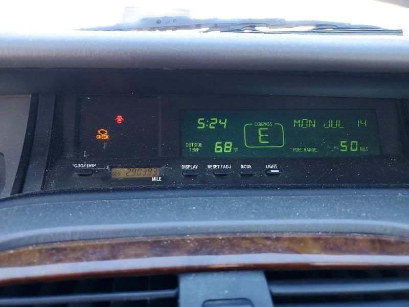 2003 Toyota Avalon xl