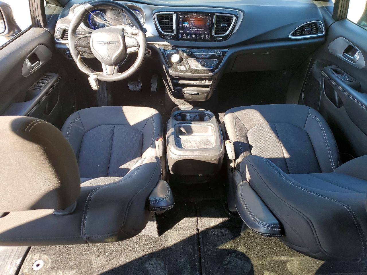 2018 Chrysler Pacifica Touring Plus