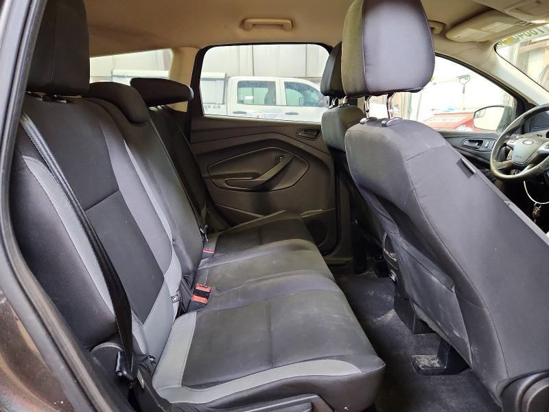 2015 Ford Escape s