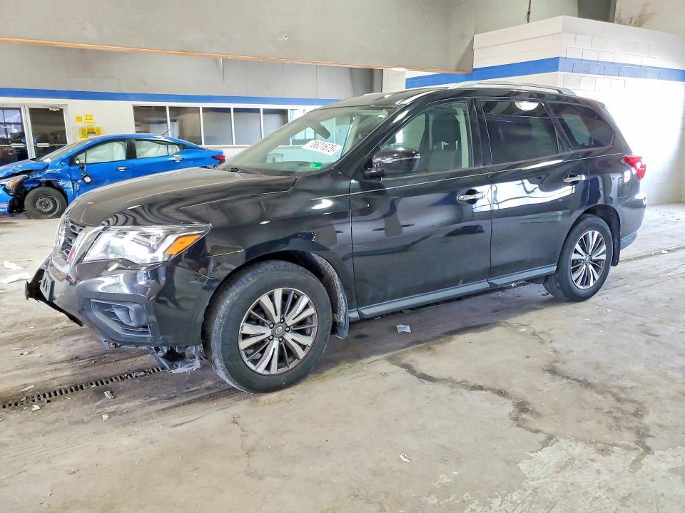 2019 Nissan Pathfinder s