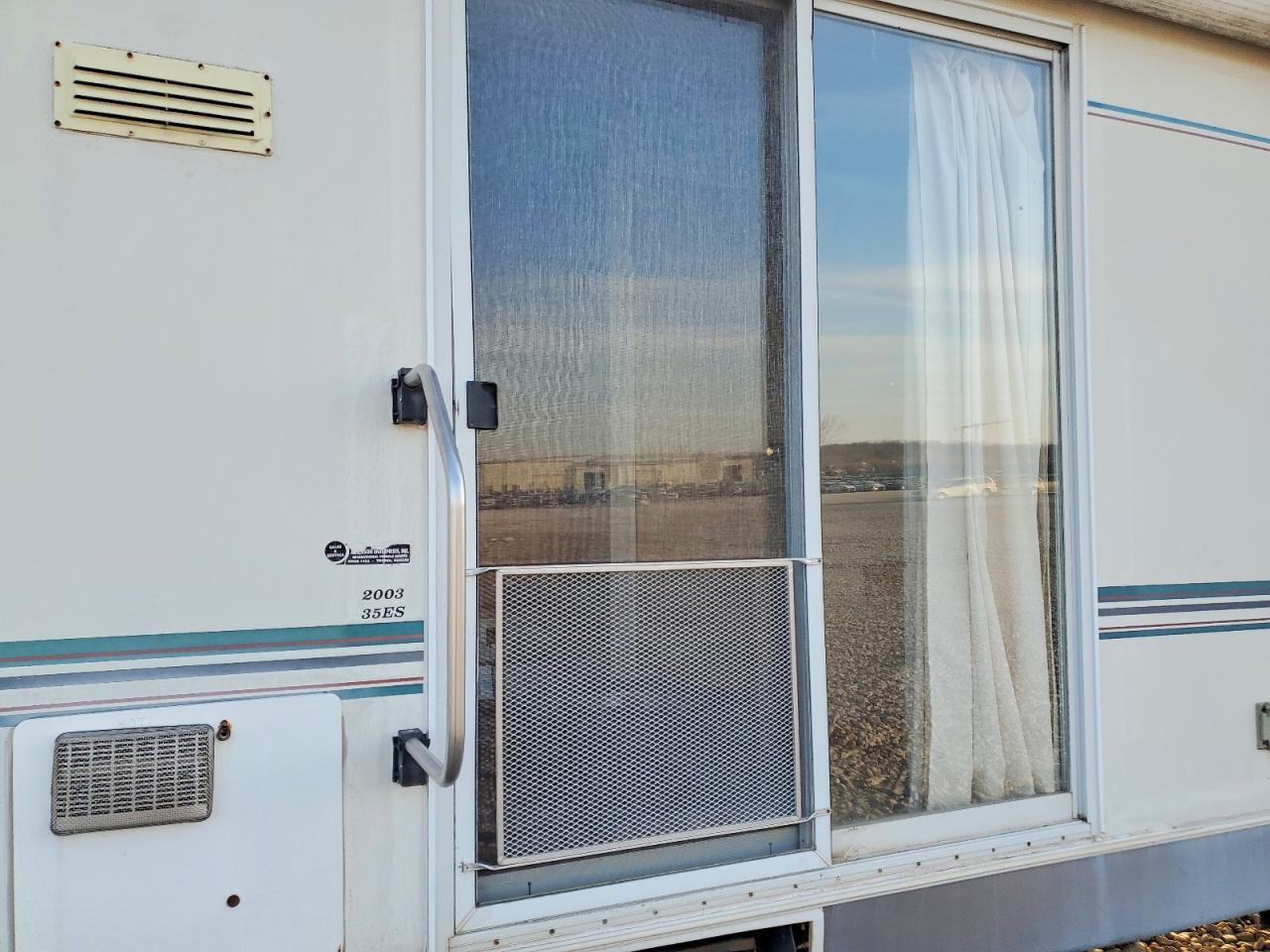 2003 Four Winds 2003 Four Winds Classic Camper