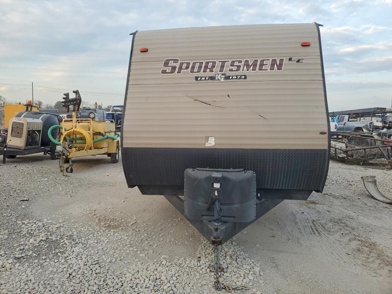 2018 KZ Sportsmen Camper