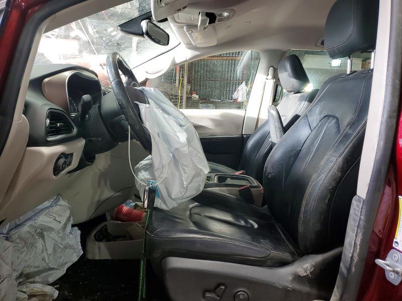 2019 Chrysler Pacifica Touring l