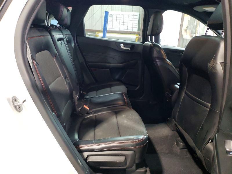 2023 Ford Escape st Line
