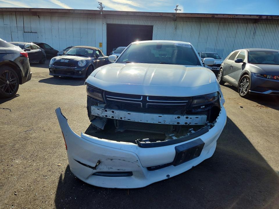 2016 Dodge Charger se