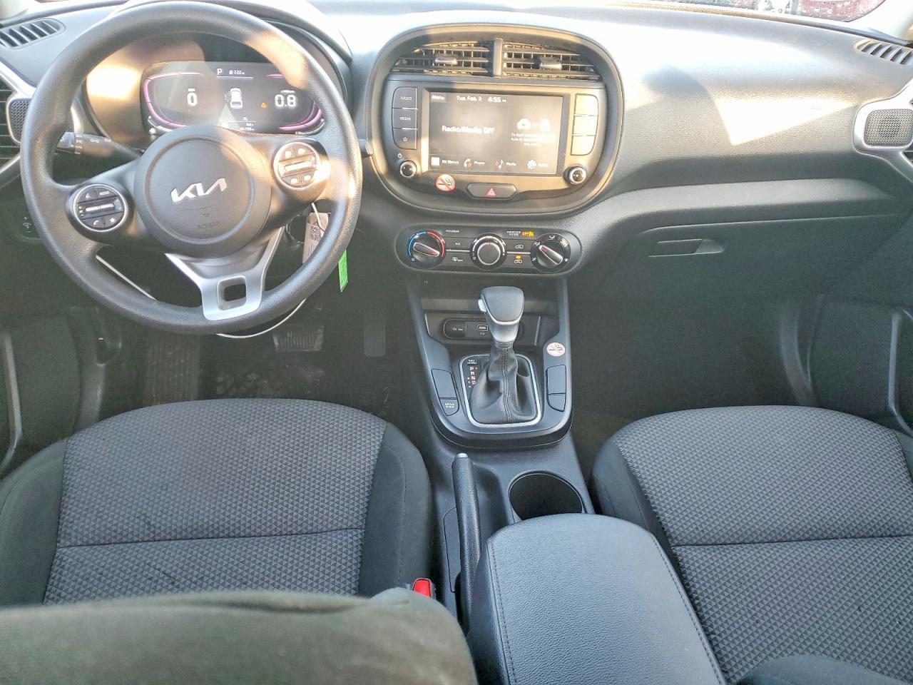 2024 KIA Soul lx