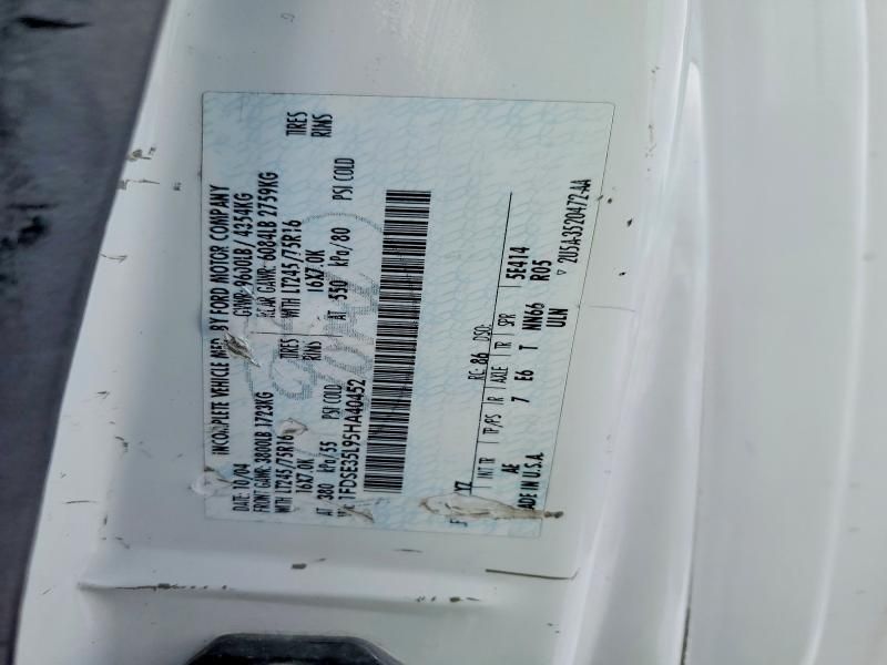 2005 Ford Econoline E350 Super Duty Cutaway van