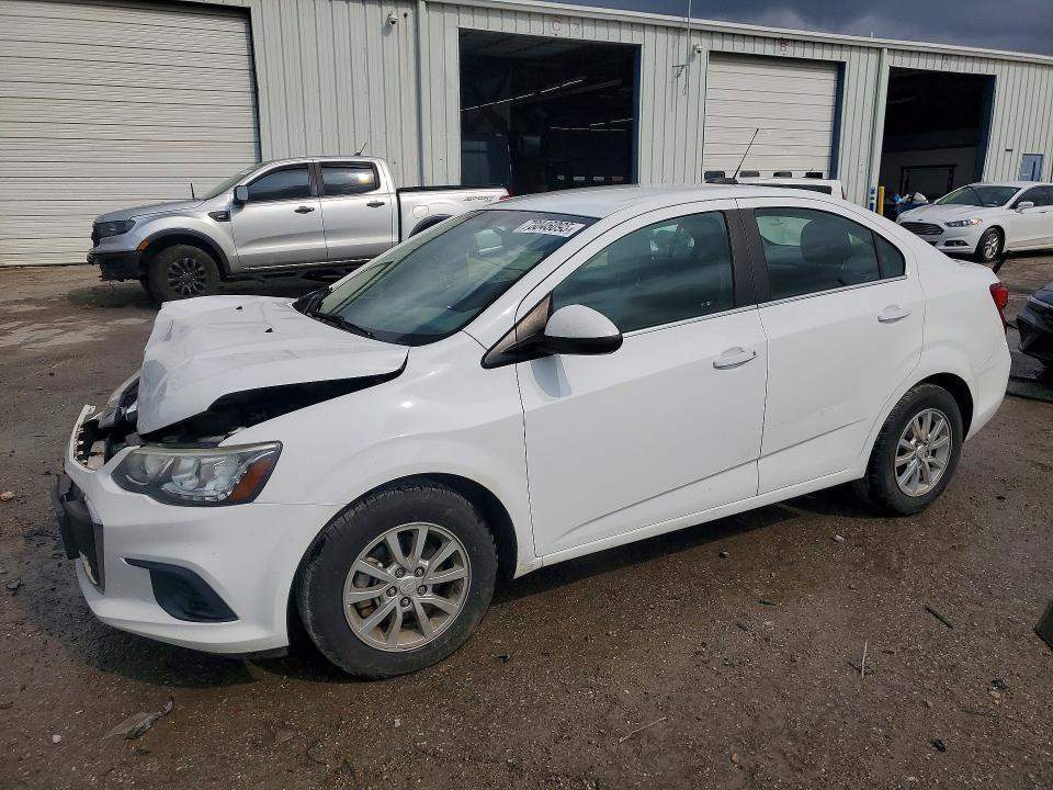 2018 Chevrolet Sonic lt