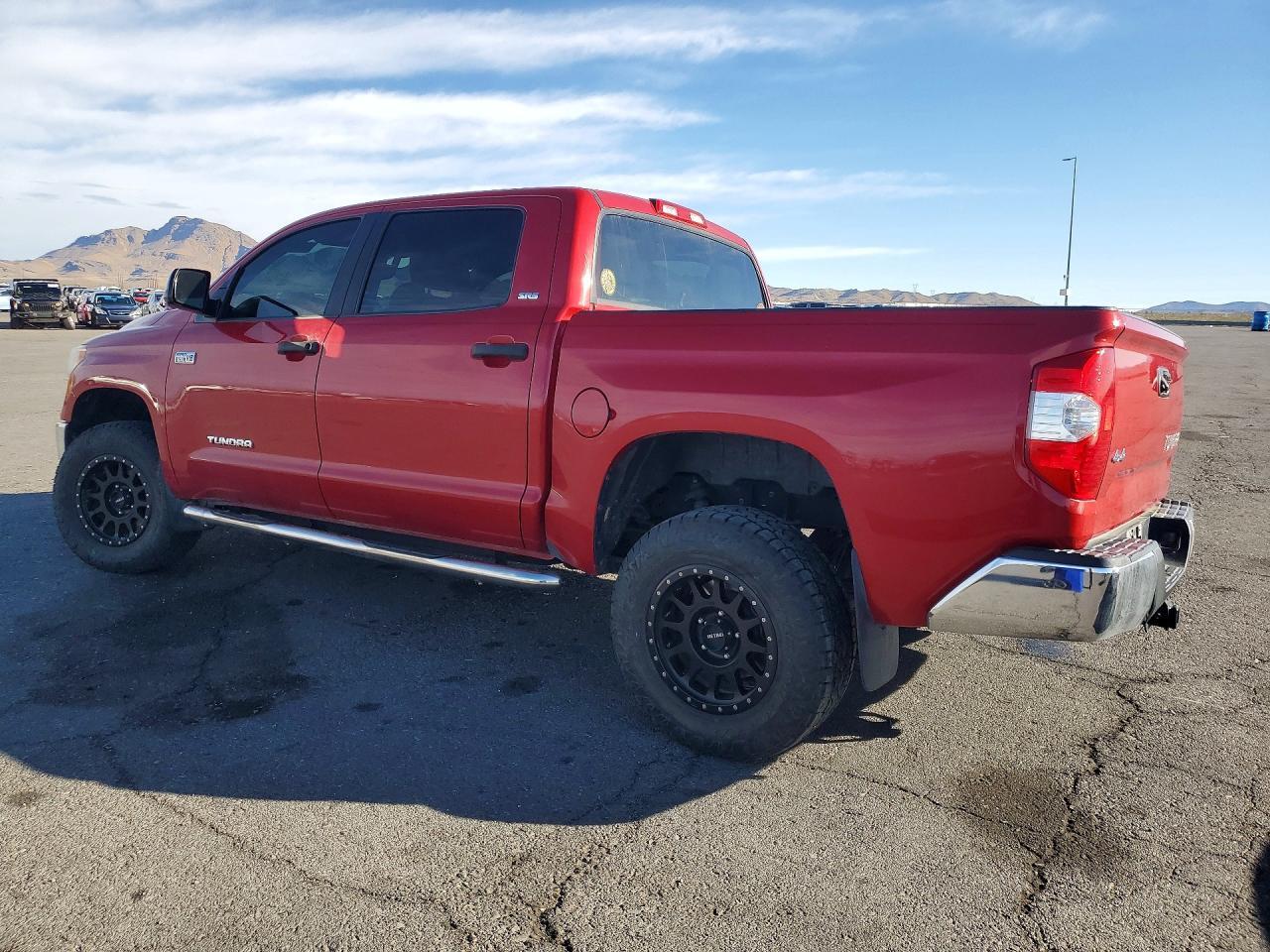 2017 Toyota Tundra Crewmax SR5