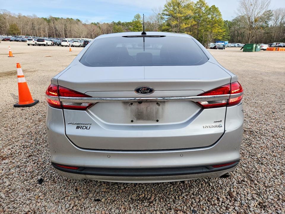 2018 Ford Fusion se Hybrid